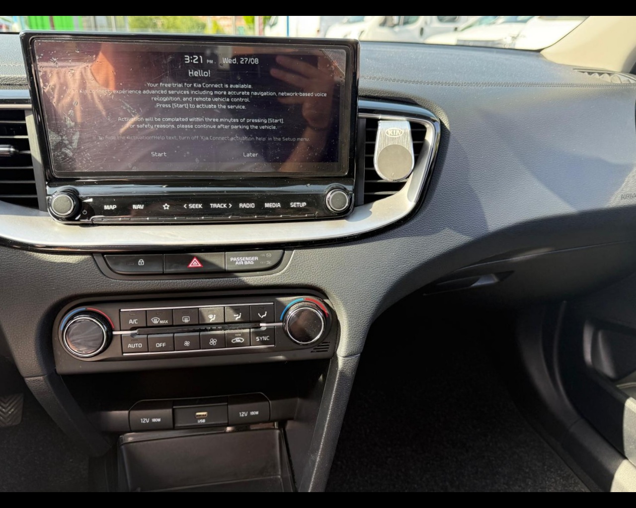 Foto KIA XCeed 1.0 t-gdi Business Gpl 117cv