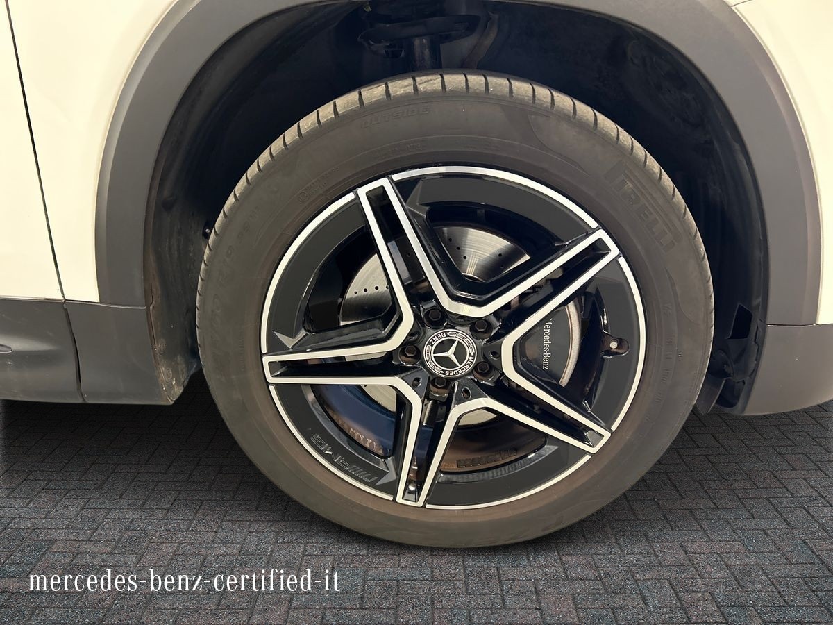 Mercedes GLB GLB 200 D Premium 4Matic 8G-DCT - 17