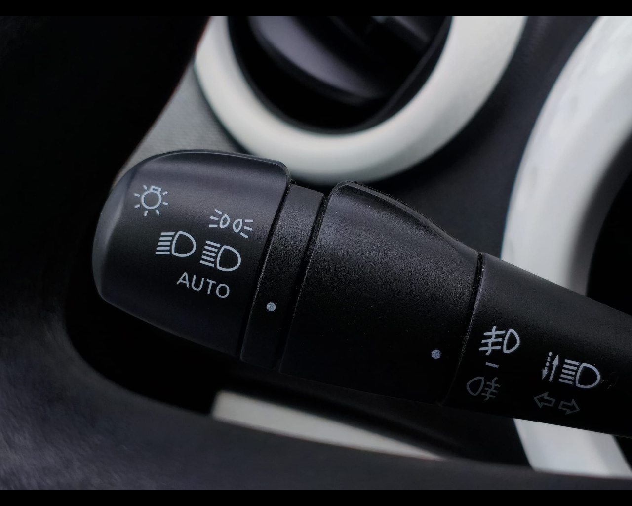 Foto RENAULT Twingo Equilibre 22kWh