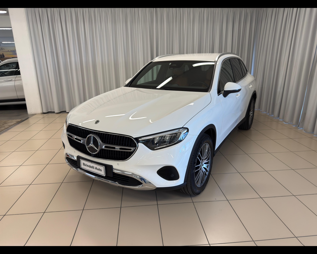 MERCEDES-BENZ GLC