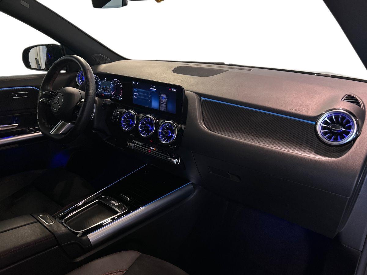 Mercedes  GLA 250 AMG Line Premium 4Matic 8G-DCT - 15