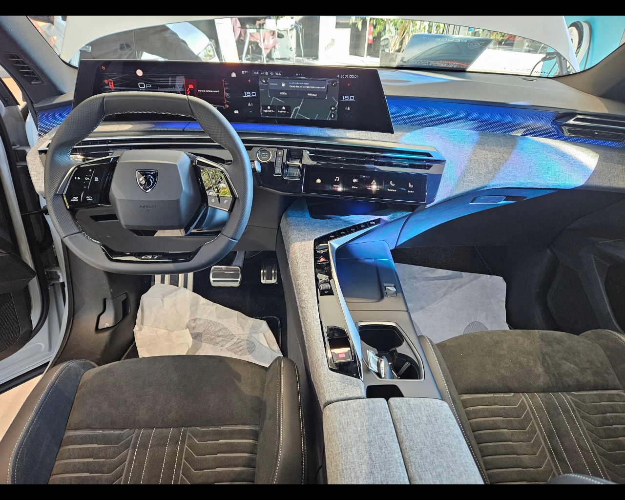 PEUGEOT 5008 Nuovo 5008 Hybrid 136 e-DCS6 GT Ibrido benzina Aziendale - 5