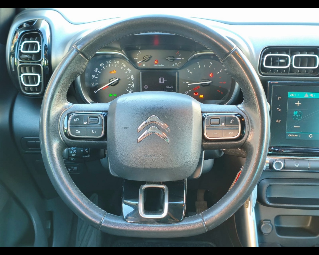 Foto CITROEN C3 Aircross 1.2 puretech Shine 82cv