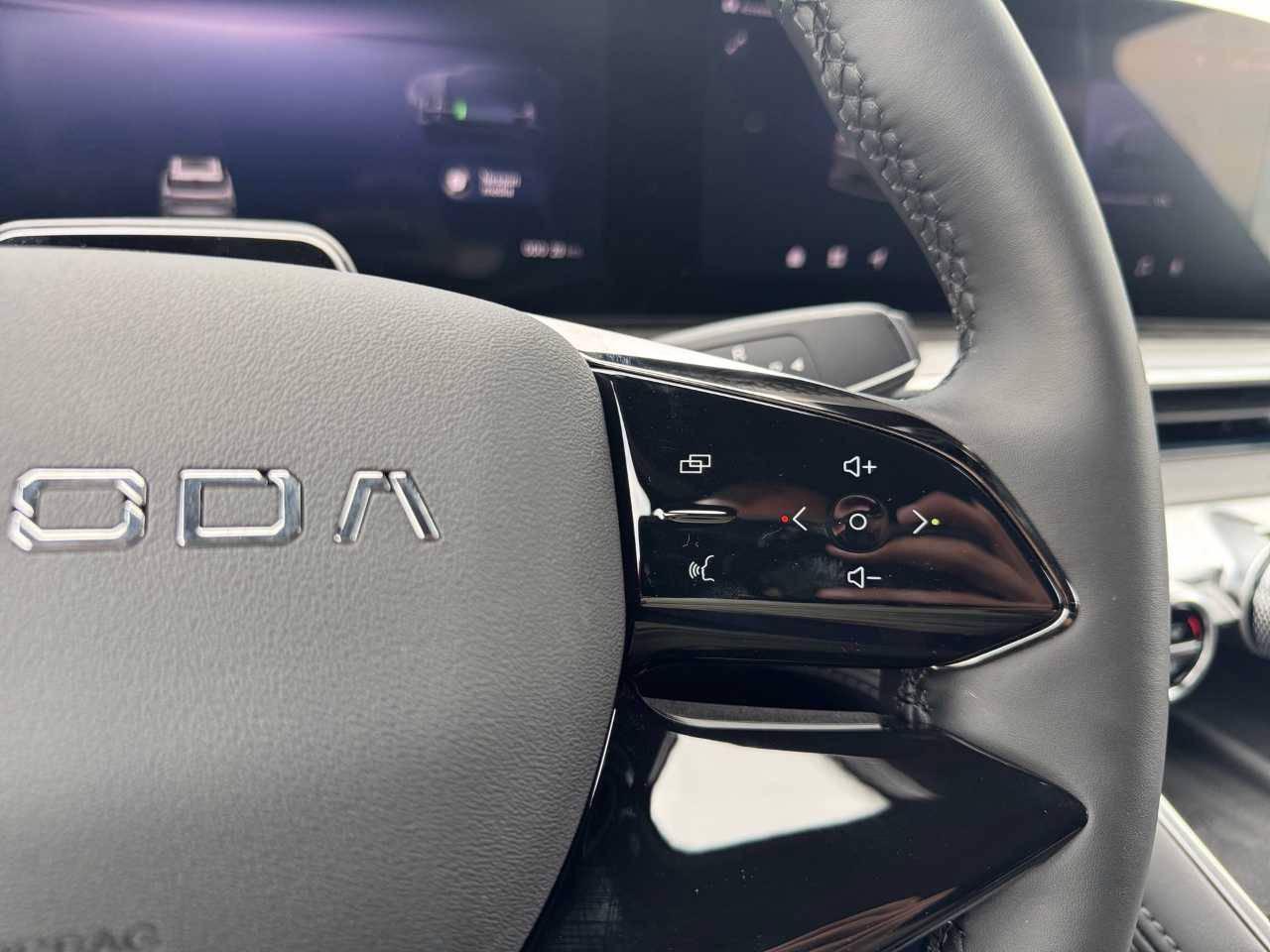 Omoda Omoda 9 Nuovo Ibrido benzina Omoda 9 Modena