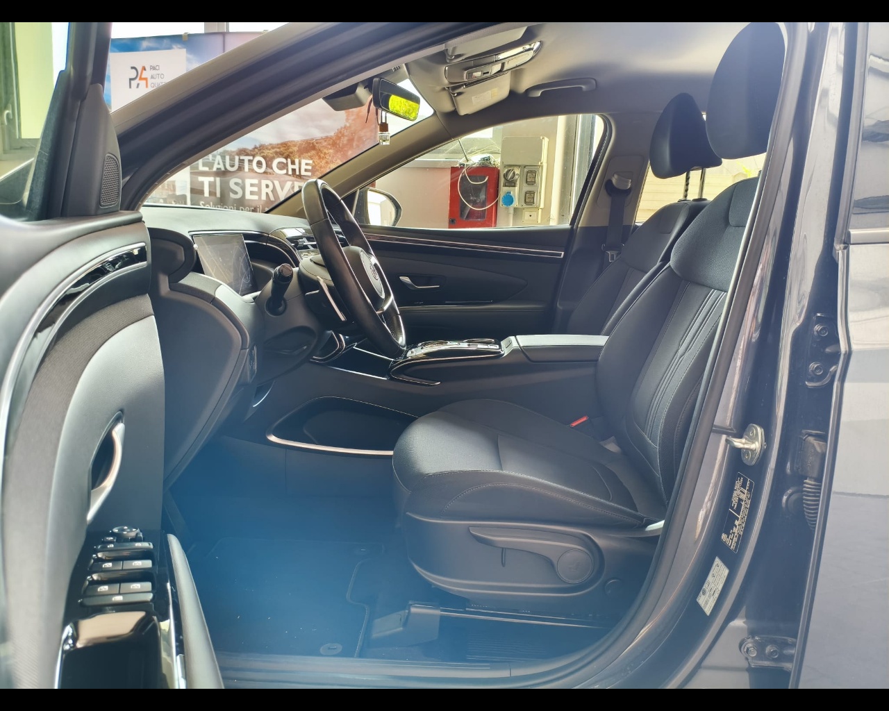 Foto HYUNDAI Tucson 1.6 hev Exellence 2wd auto