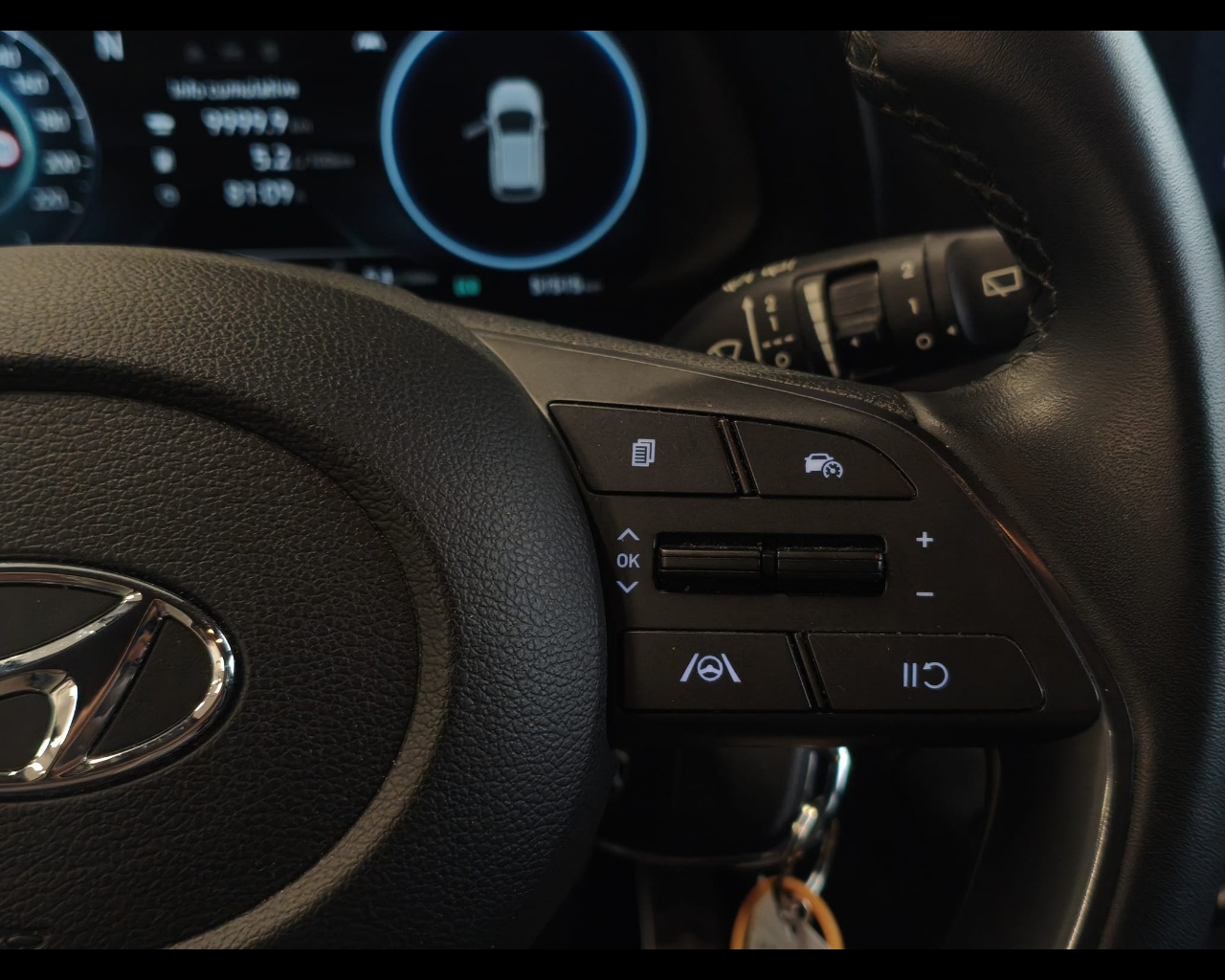 Foto HYUNDAI Bayon 1.0 t-gdi 48V Xline imt