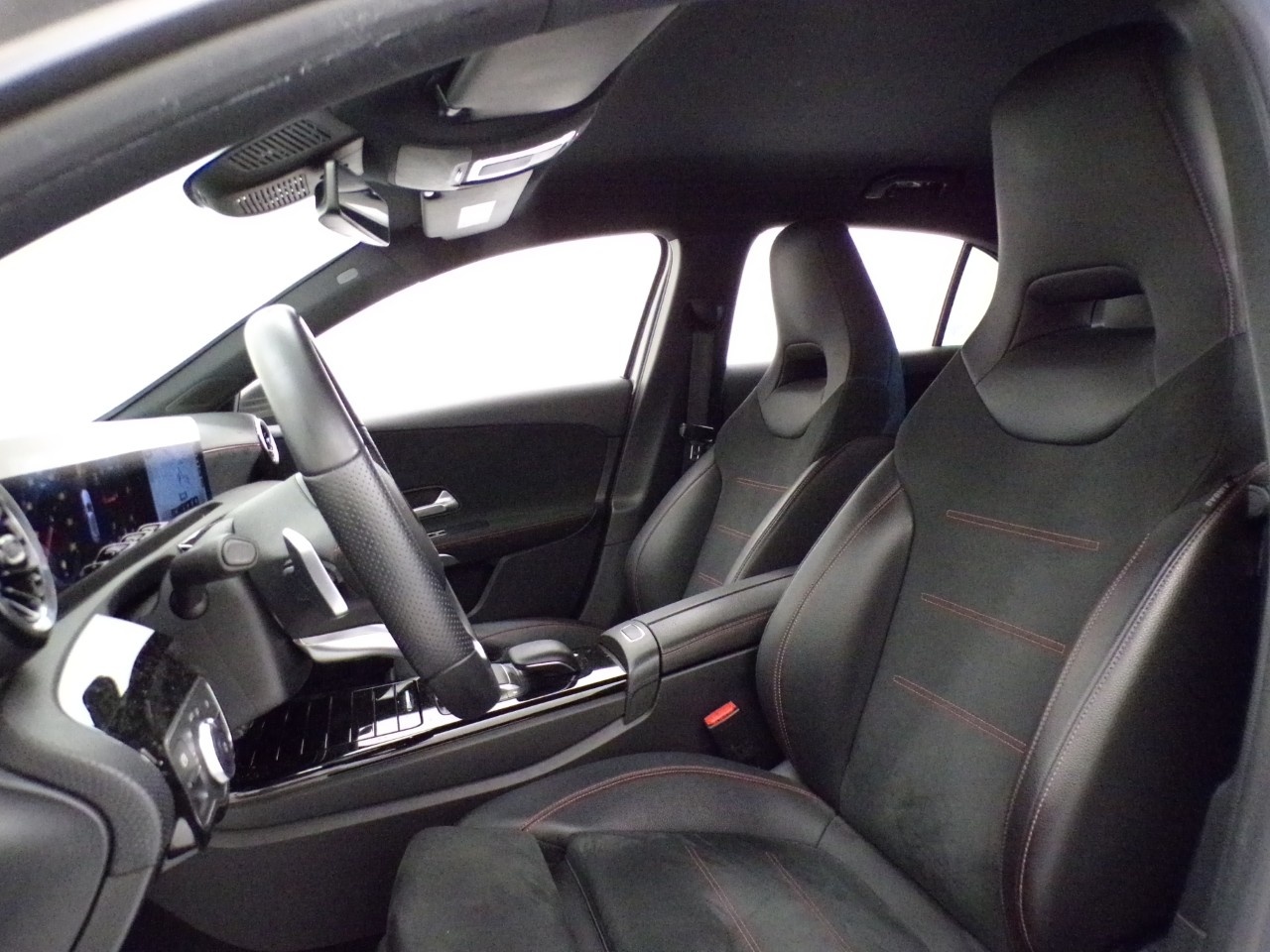 Mercedes Classe A Classe A 180 D Premium 7G-DCT - 12