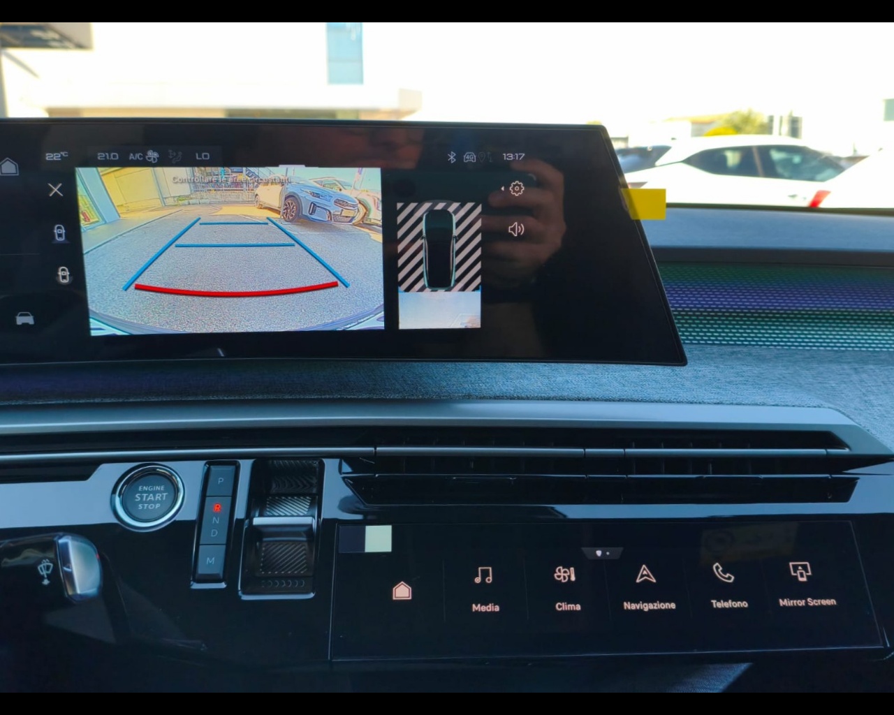 Foto PEUGEOT 3008 1.2 hybrid GT 136cv e-dcs6