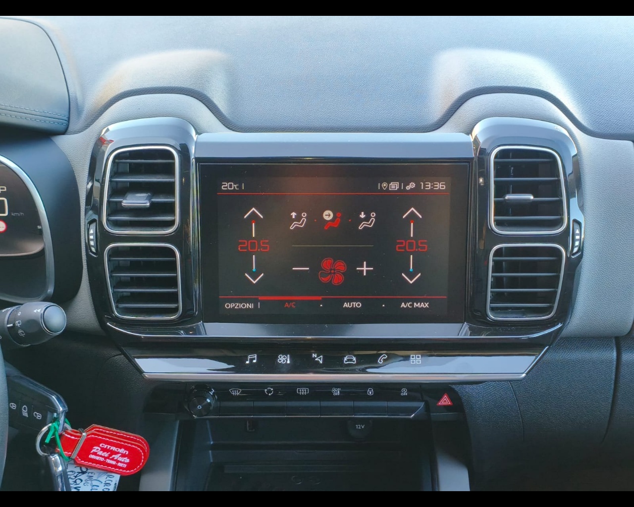 Foto CITROEN C5 Aircross 1.5 bluehdi Shine s&s 130cv eat8