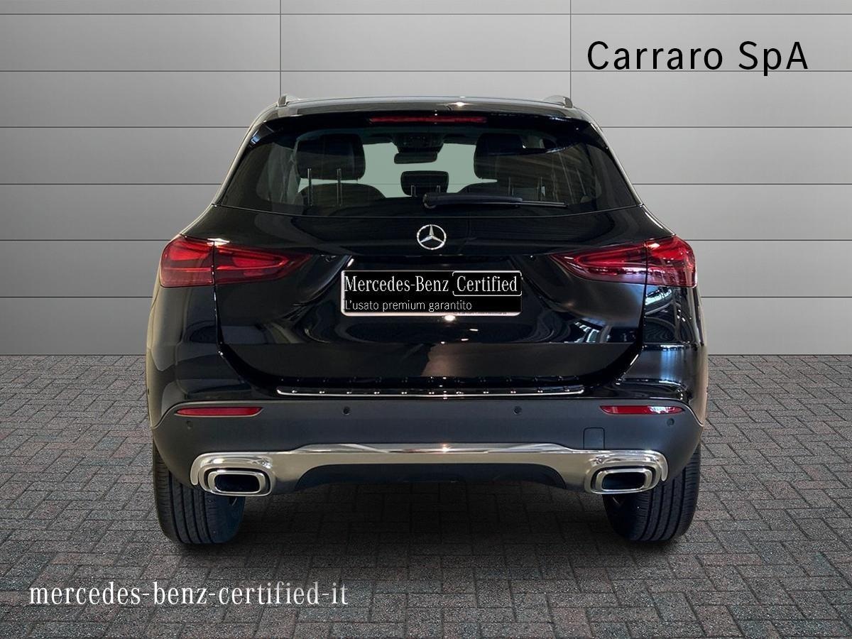 Mercedes GLA GLA 180 Progressive Advanced 7G-DCT - 4