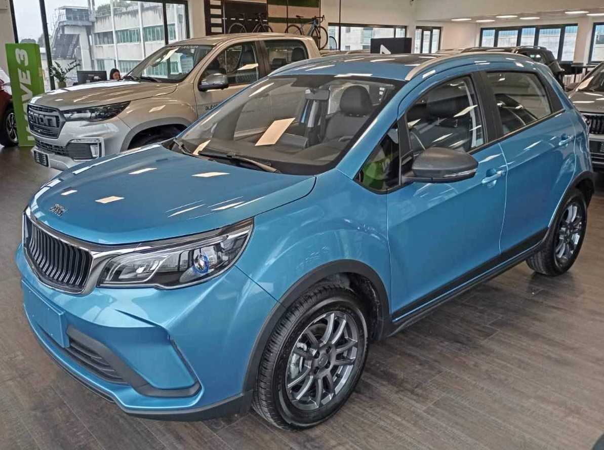 Emc Quattro Nuovo Benzina Quattro Este