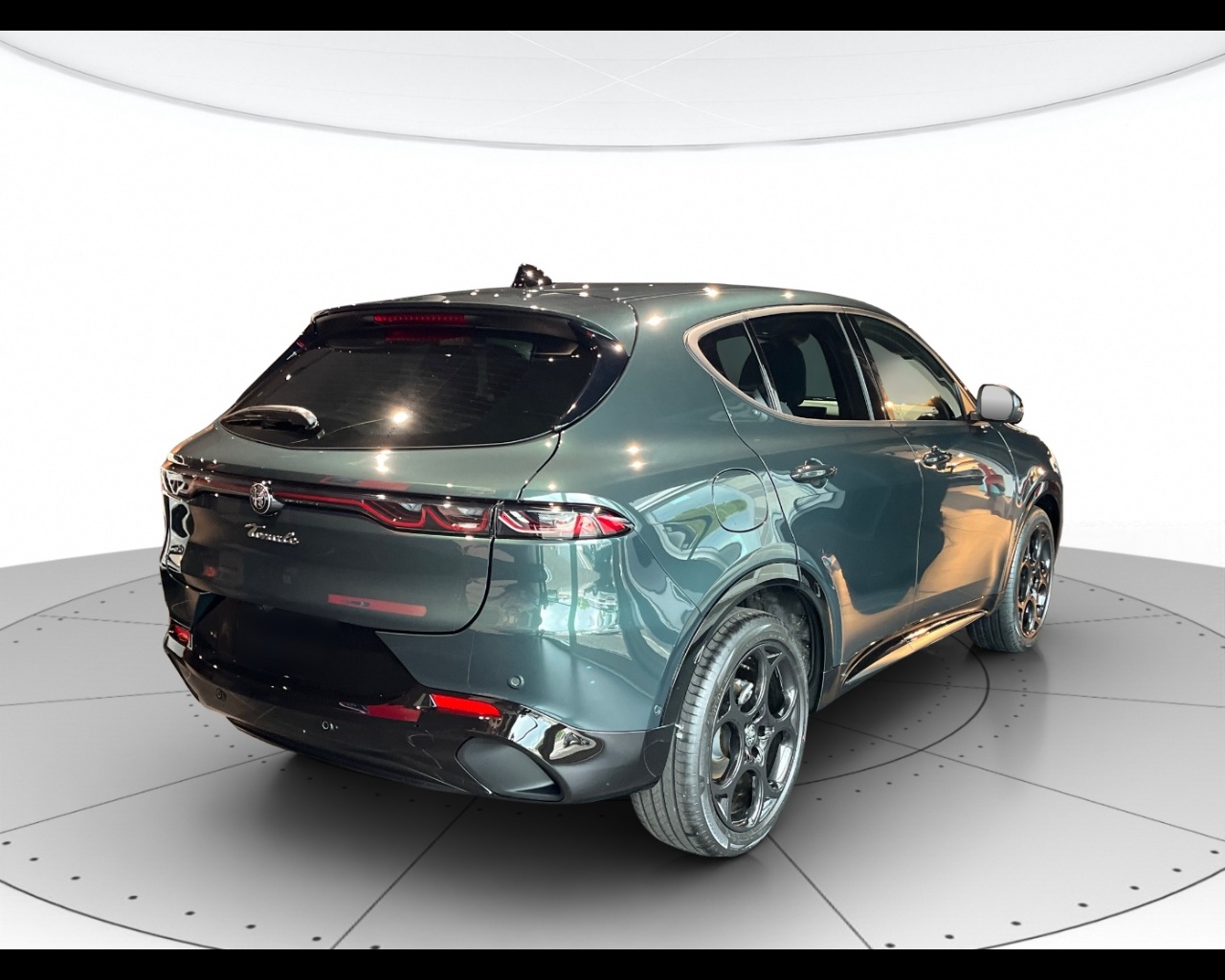 Alfa Romeo Tonale Nuovo Ibrido benzina Tonale Rovigo