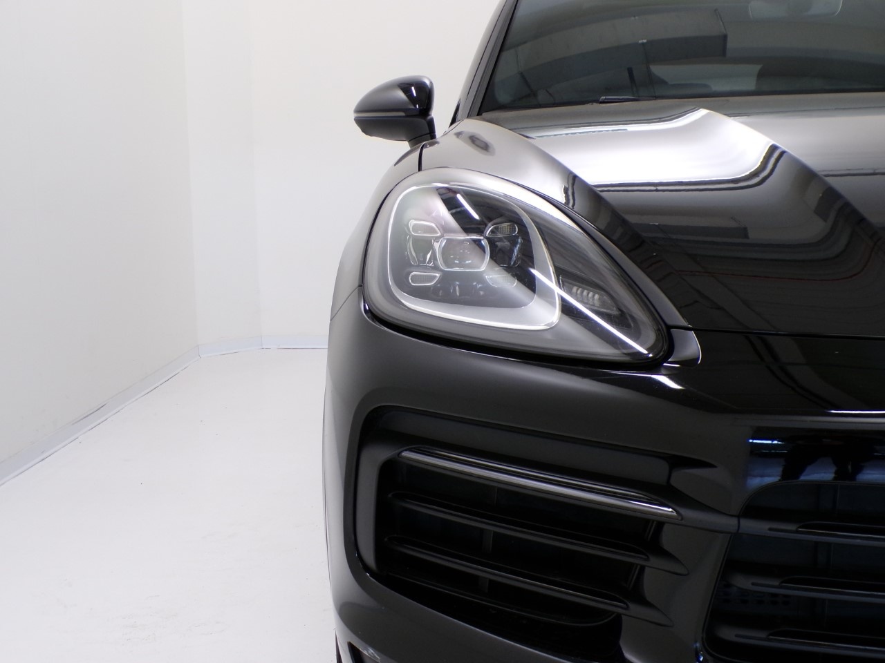 Porsche Cayenne Cayenne Coupe 3.0 V6 E-Hybrid Tiptronic - 5