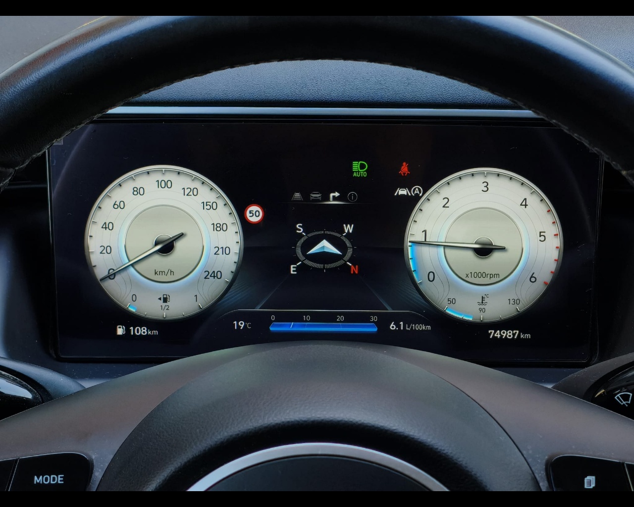 Foto HYUNDAI Tucson 1.6 crdi Xline 2wd