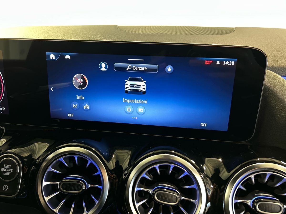 Mercedes GLA GLA 180 D AMG Line Advanced Plus 8G-DCT - 12
