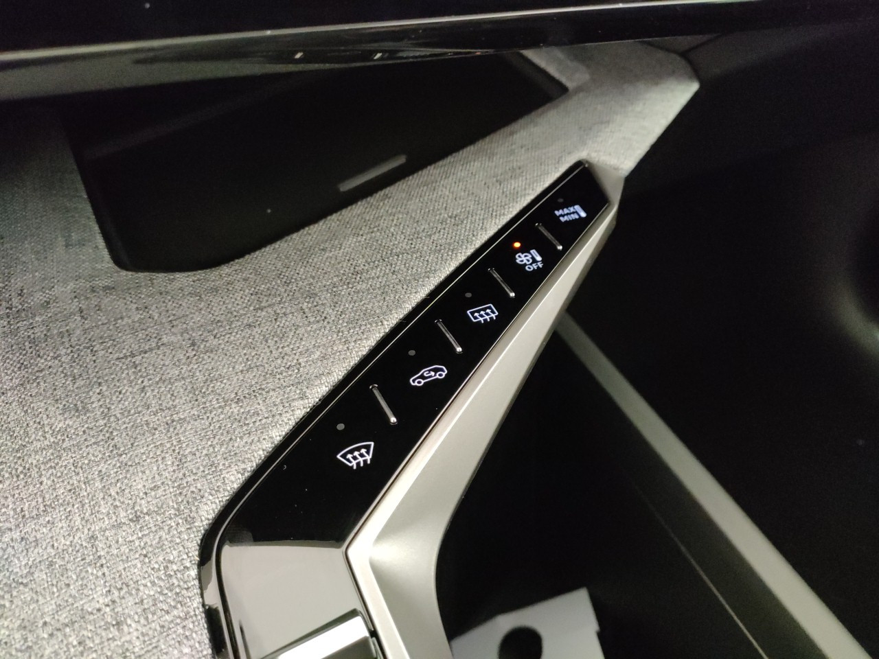 Peugeot 5008 Nuovo Ibrido benzina 5008 Porto Mantovano