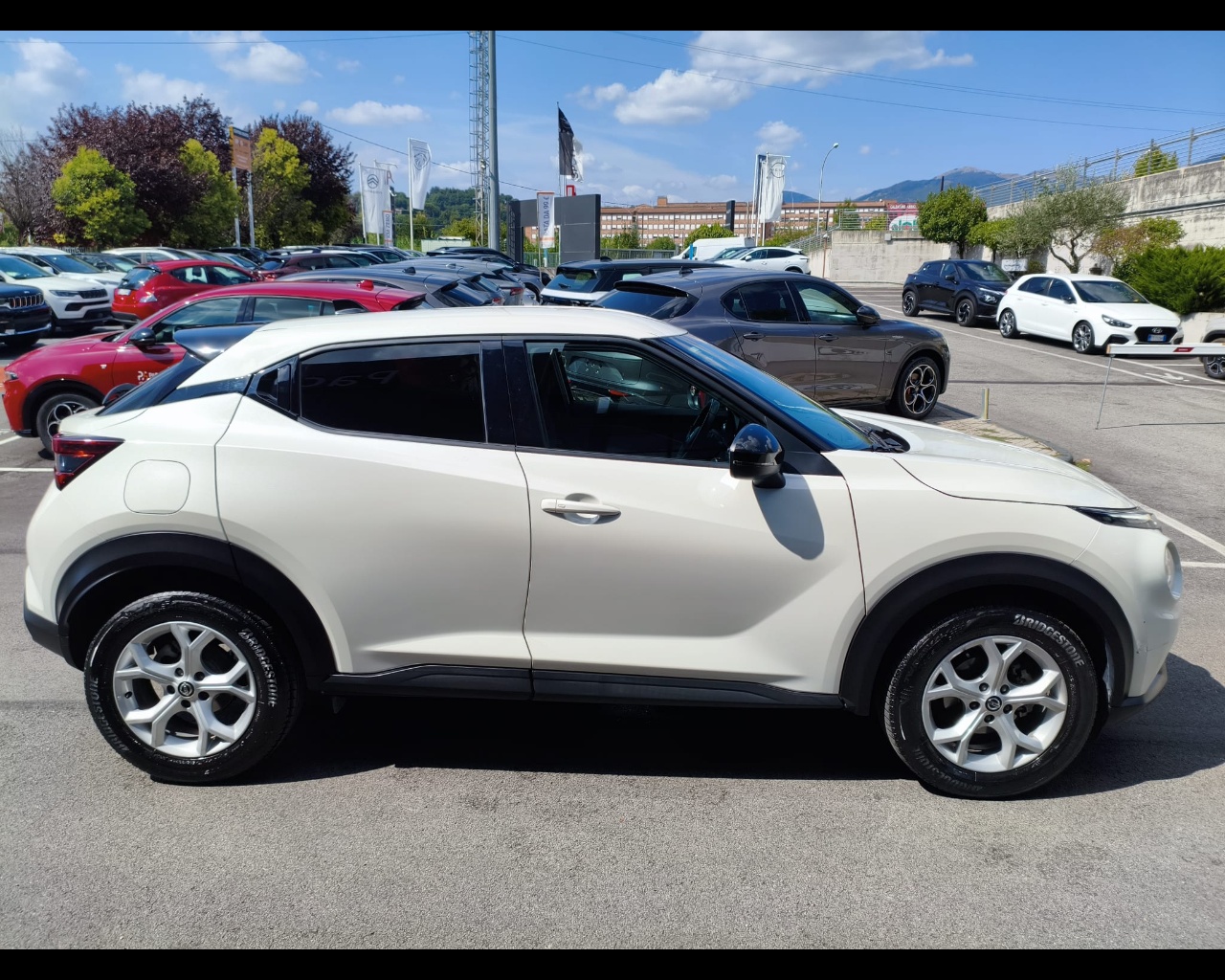 Foto NISSAN Juke 1.0 dig-t N-Connecta 114cv dct