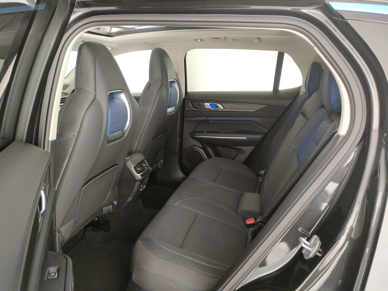 Lynk & Co 01 Usato 2023 01 Porto Mantovano