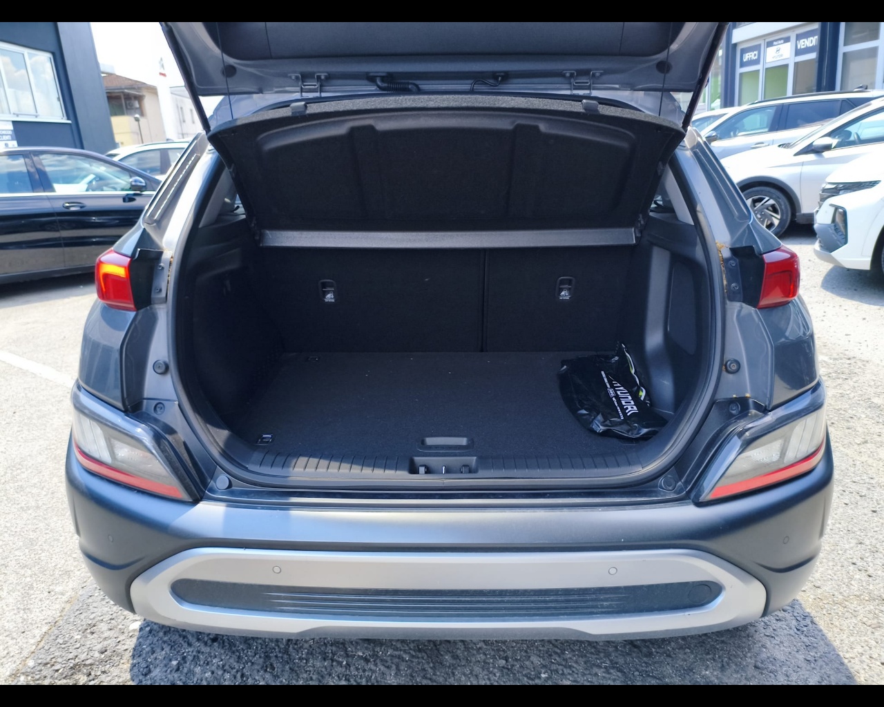 Foto HYUNDAI Kona 1.6 gdi hev Xline Safety Pack 2wd 141cv dct