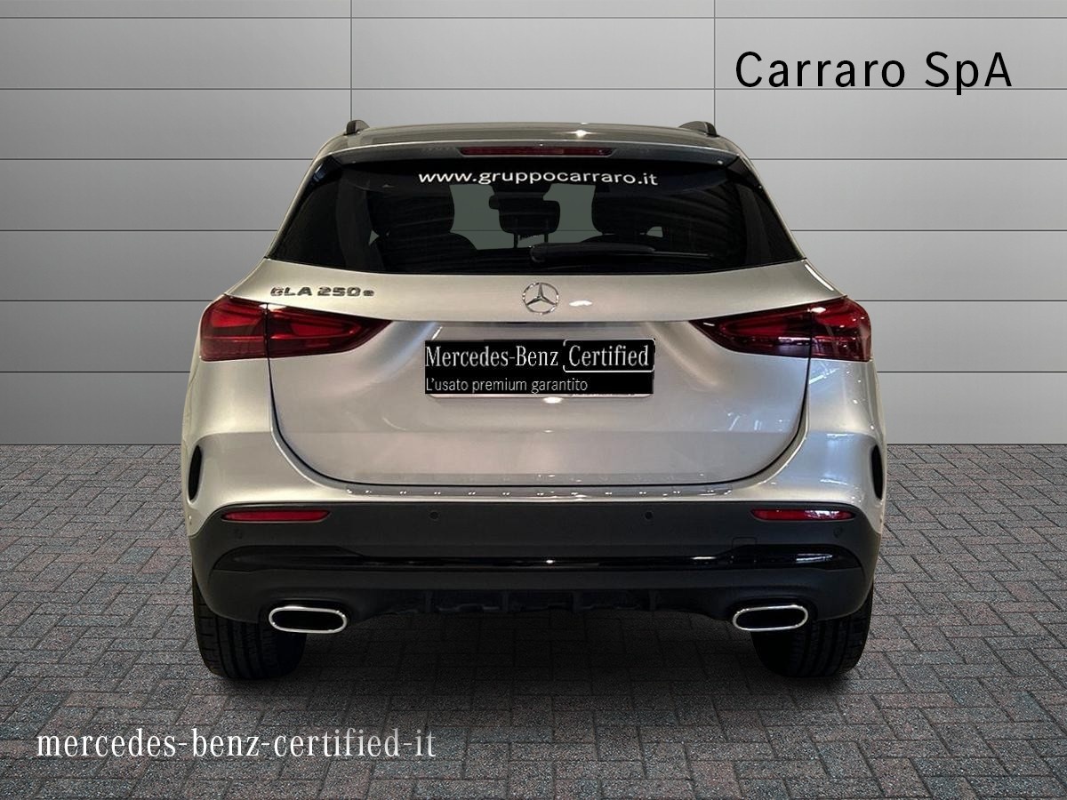 Mercedes GLA GLA 250e Plug-in hybrid Automatic AMG Line ADVANCED PLUS - 4