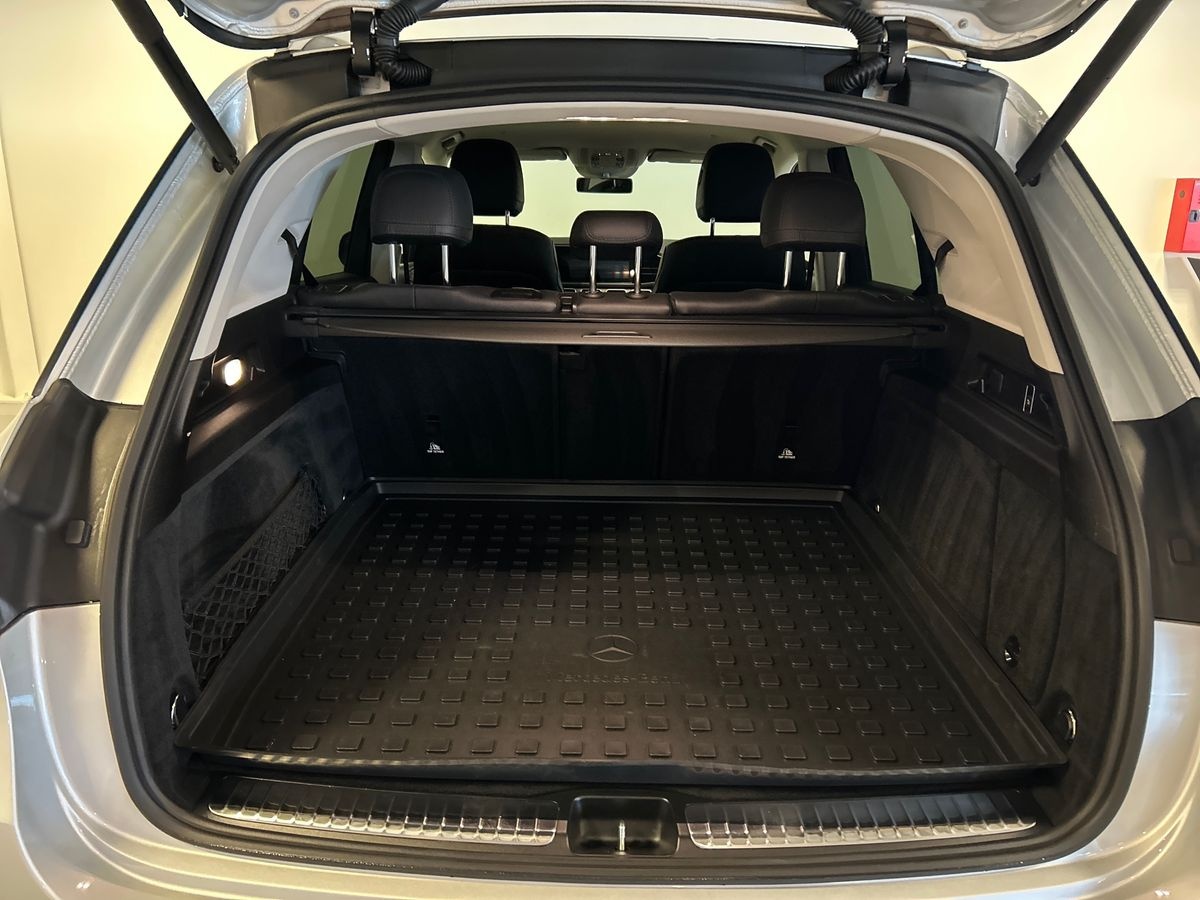Mercedes GLE GLE SUV 300 D Premium 4Matic 9G-Tronic Plus - 8