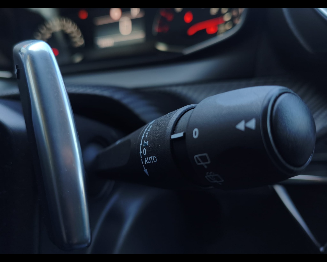 Foto PEUGEOT 2008 1.2 puretech Allure s&s 130cv eat8