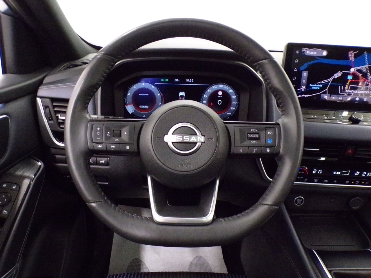 Nissan Qashqai Qashqai 1.3 MILD HYBRID 140cv Tekna 2WD - 17