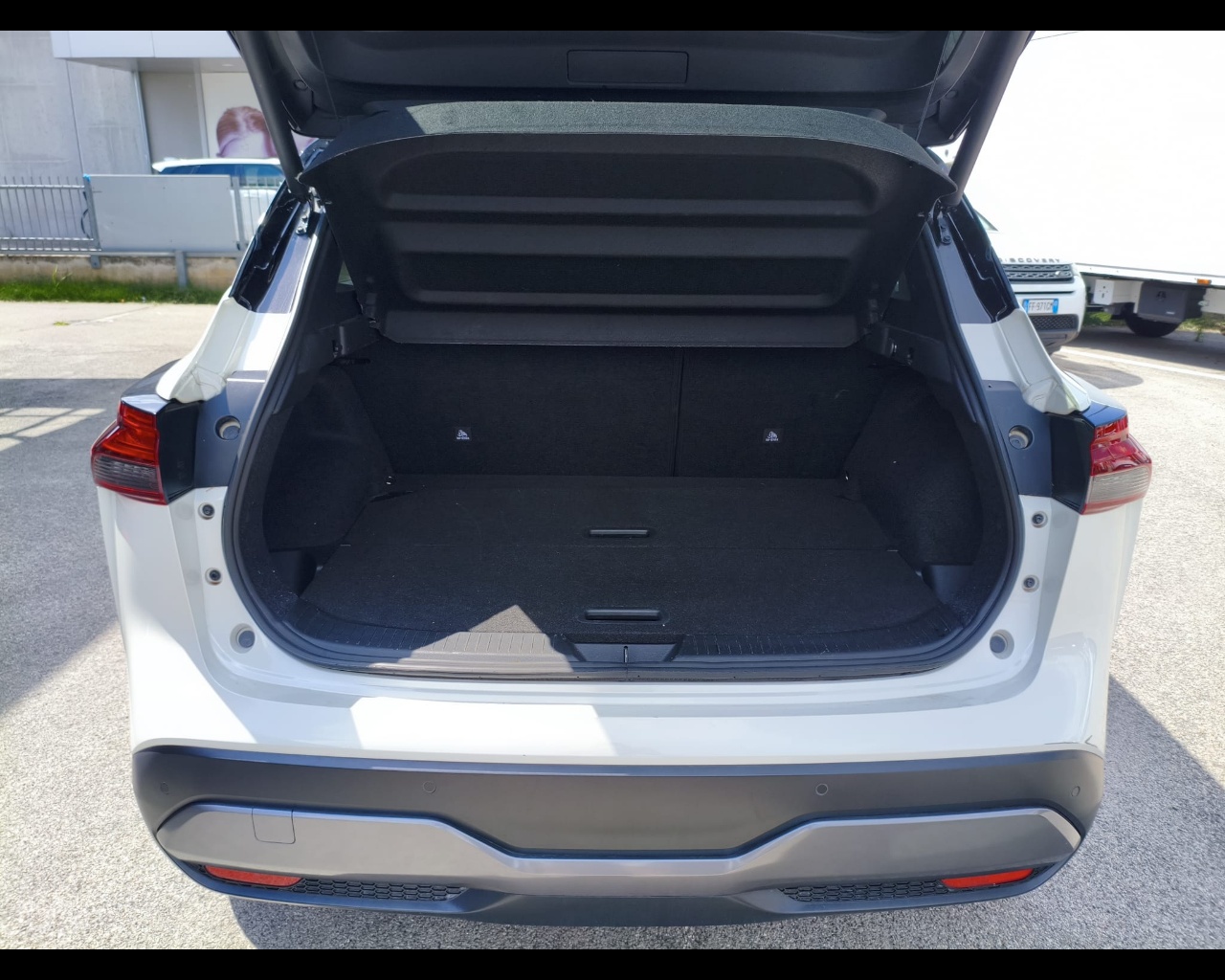 Foto NISSAN Qashqai 1.5 e-power Tekna 2wd