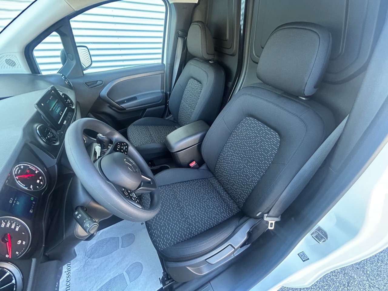 Mercedes eCitan furgone Long 45kWh - 16