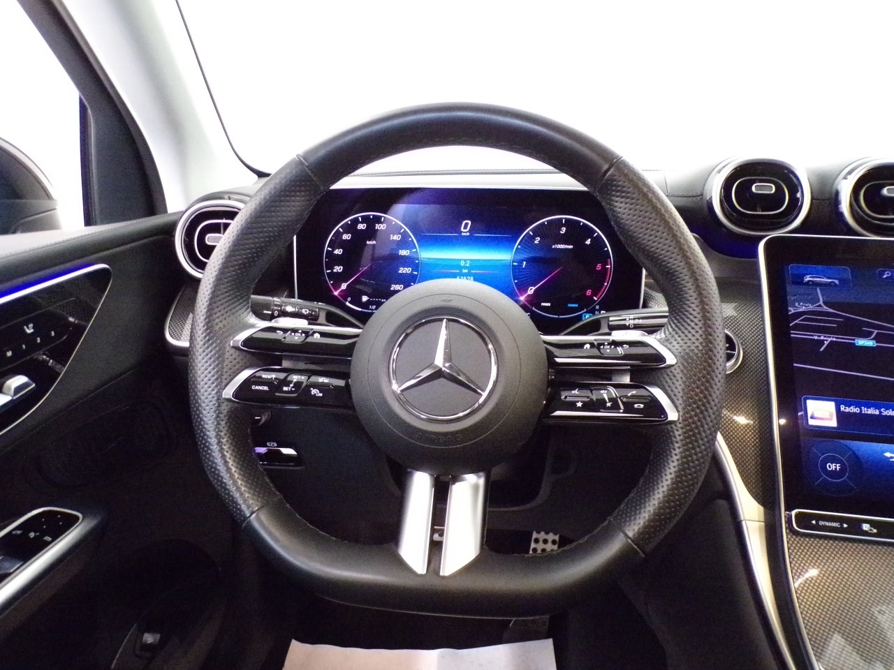 Mercedes GLC GLC SUV 300 d AMG Line Advanced Plus 4Matic 9G-Tronic - 17