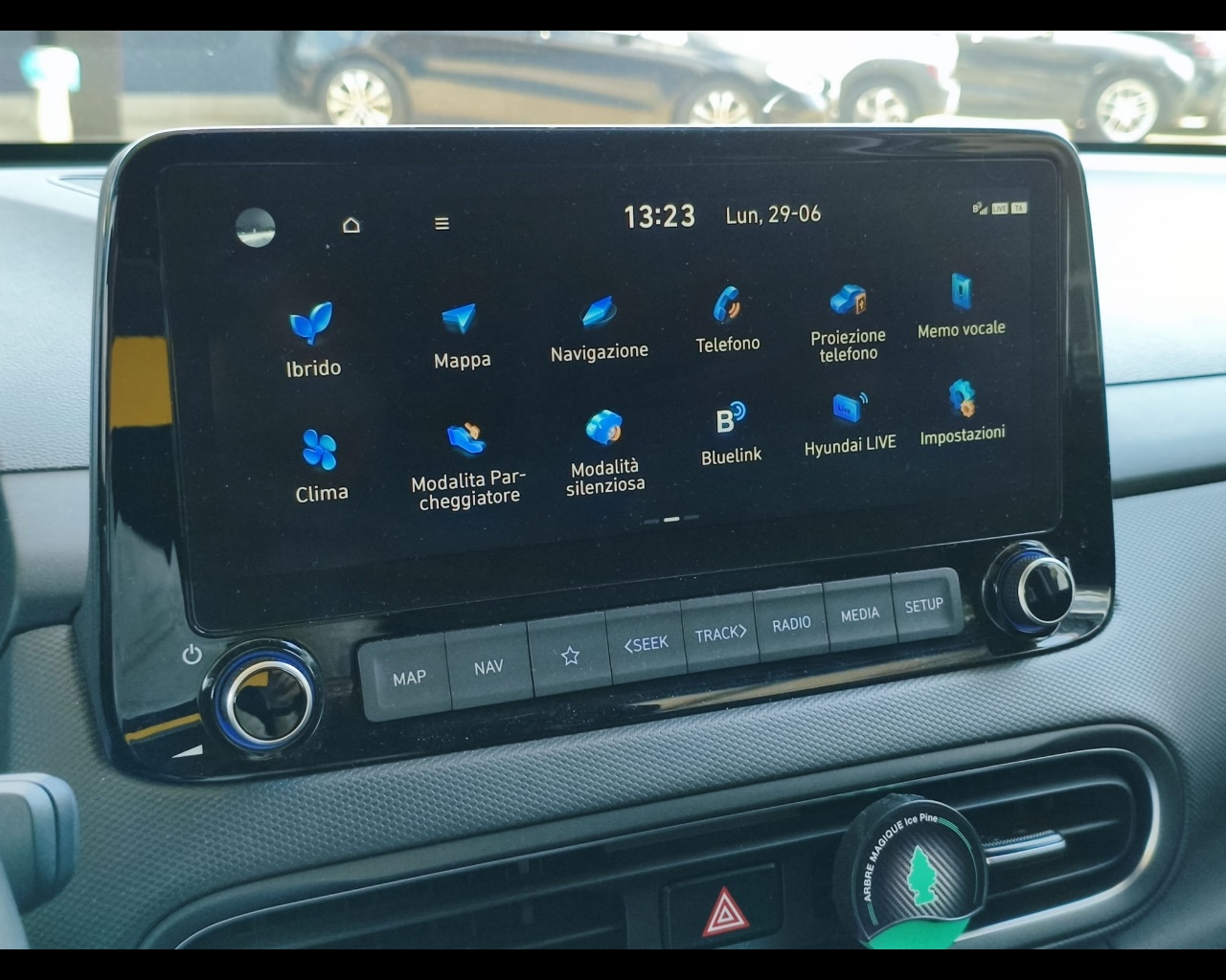 Foto HYUNDAI Kona 1.6 gdi hev Xline Safety Pack 2wd 141cv dct