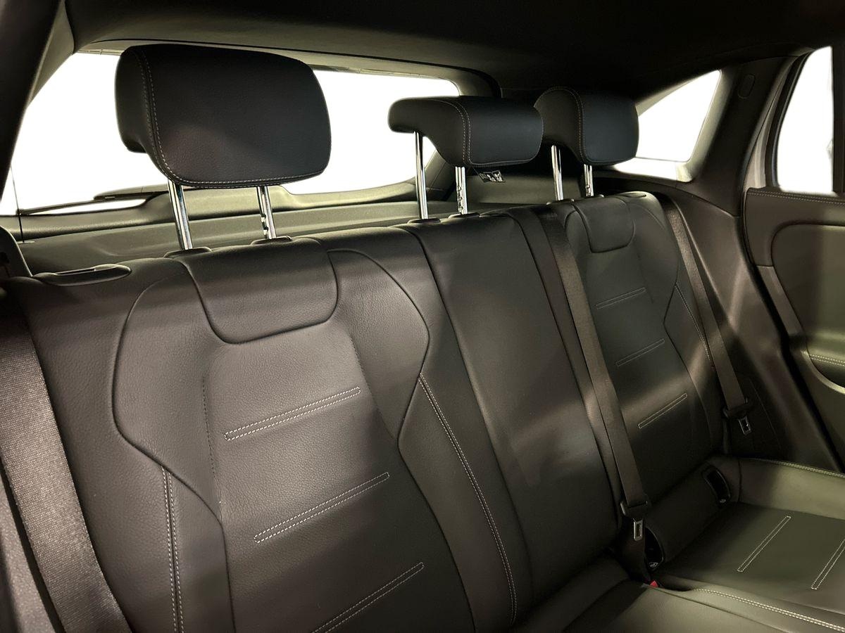 Mercedes GLA GLA 200 D Premium 4Matic 8G-DCT - 16