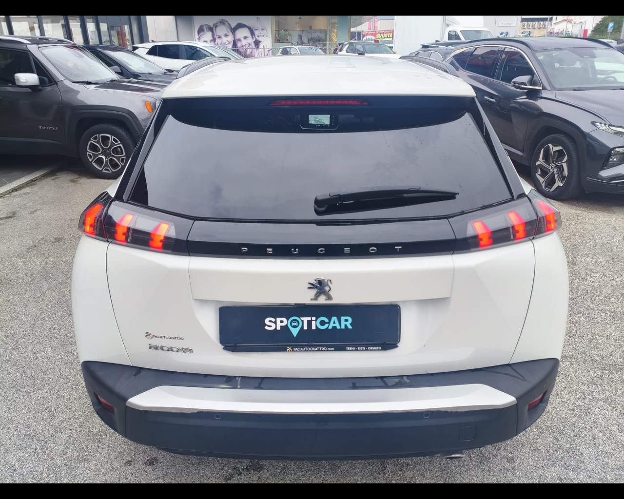 Foto PEUGEOT 2008 1.5 bluehdi Allure Pack s&s 130cv eat8