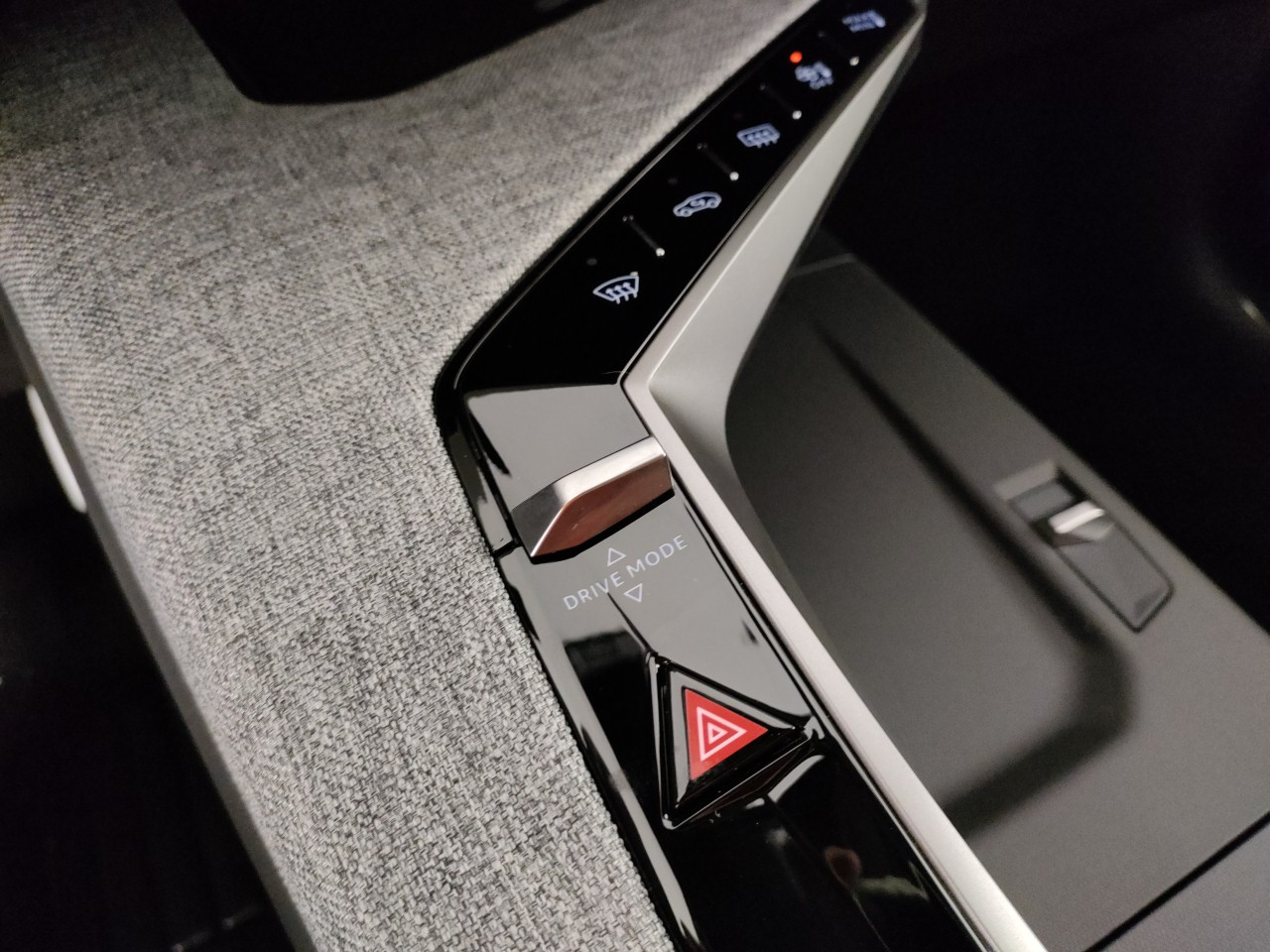 Peugeot 3008 Nuovo Elettrico 3008 Porto Mantovano