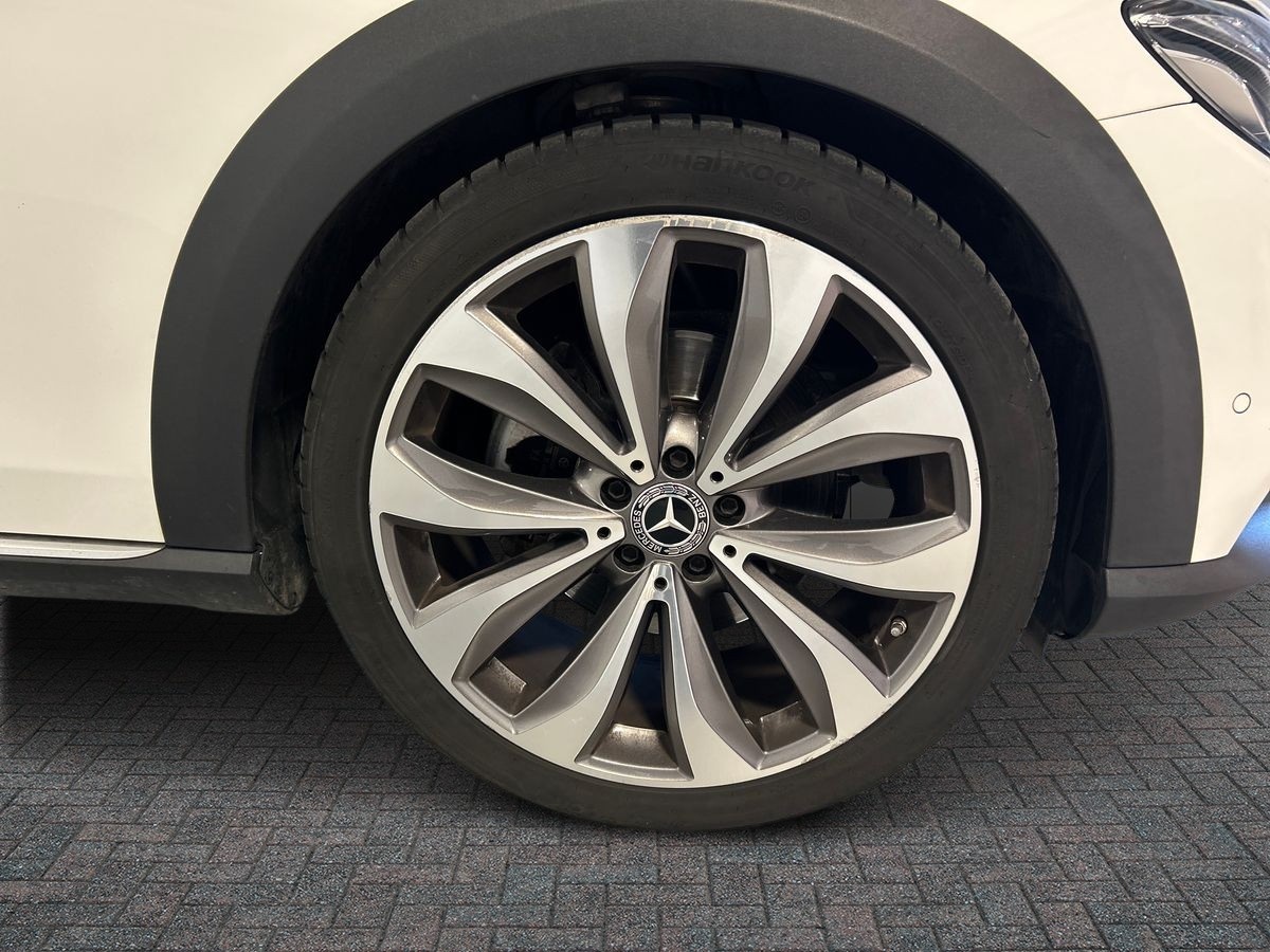 Mercedes Classe E Station Wagon Classe E Station Wagon All-Terrain 220 D Premium 4Matic 9G-Tronic Plus - 17