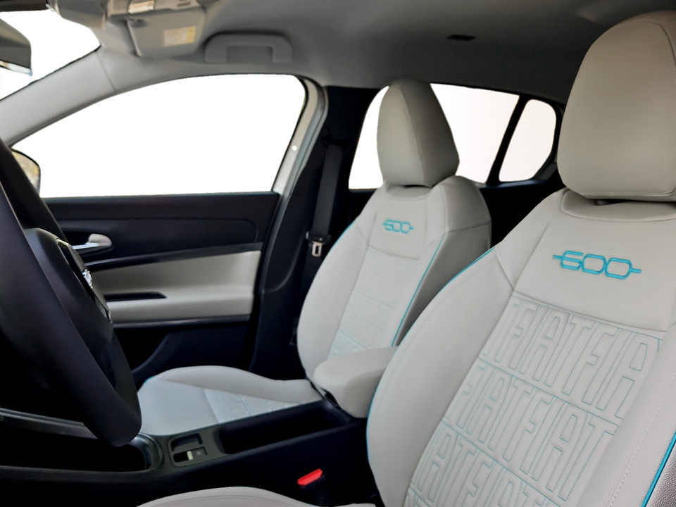 FIAT 600 Hybrid La Prima Ii Hybrid110cv Ibrida km0 - 6