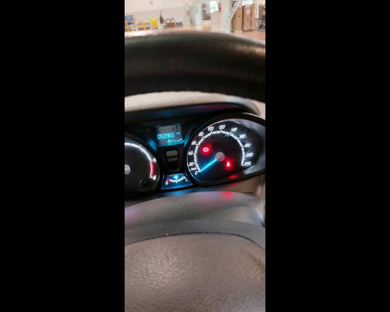 FORD TRANSIT COURIER 1.5 