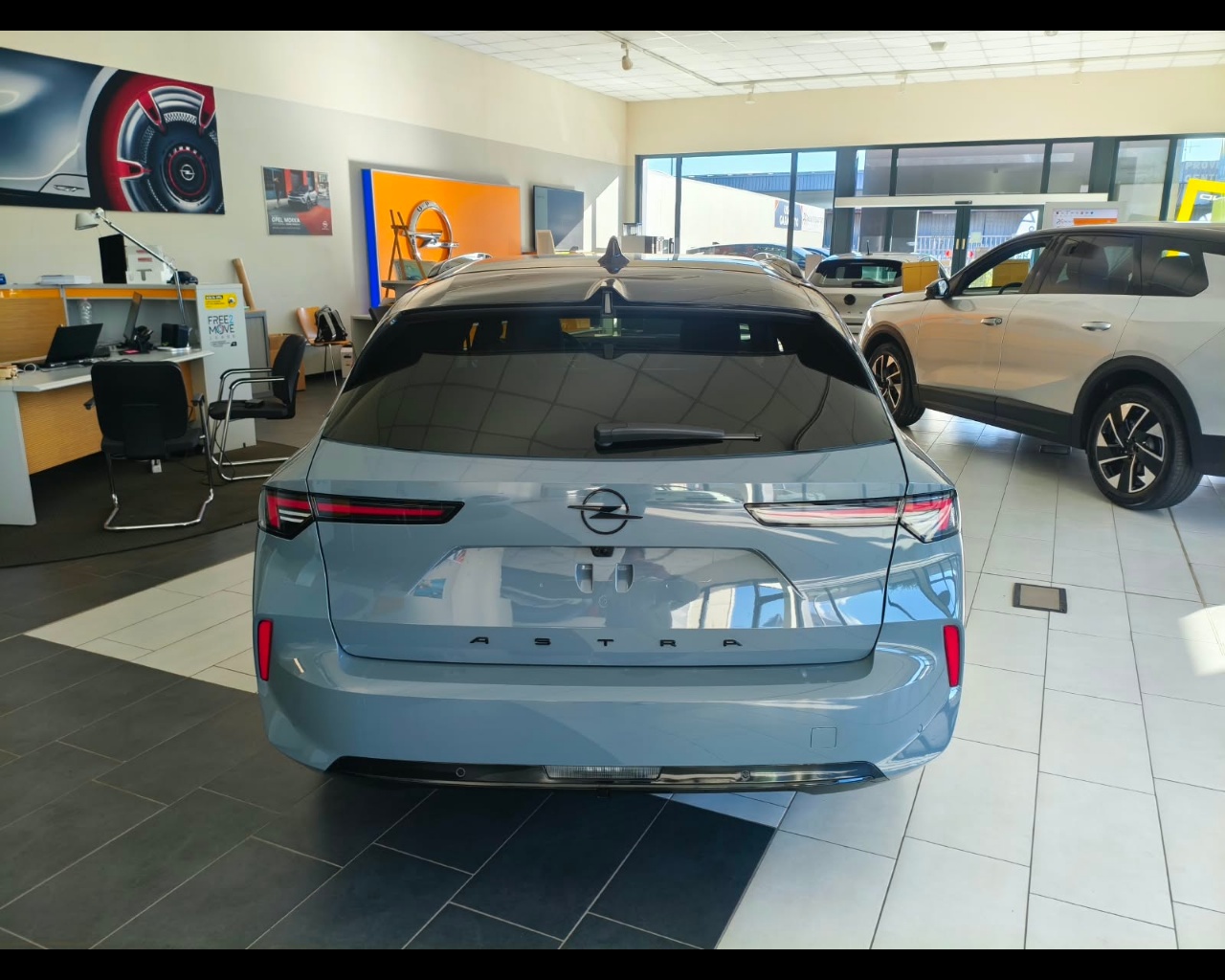 Foto OPEL Astra ST GS Diesel 130cv (96kW) Automatico