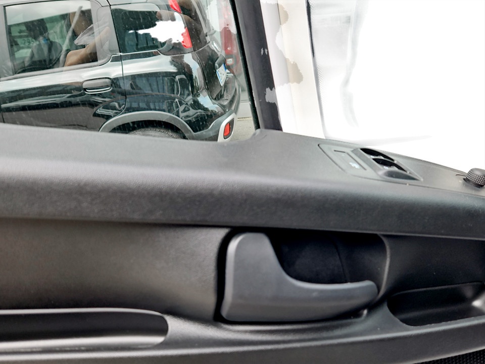 FIAT NUOVO DUCATO Ducato Serie 2 Stock My25 Furgone Lastrato 33q Mh2 140cv 2.2 Multijet 3 E Diesel km0 - 7