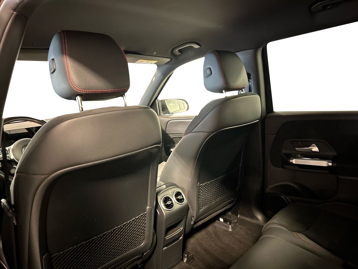 Mercedes EQB EQB 250 PREMIUM - 18