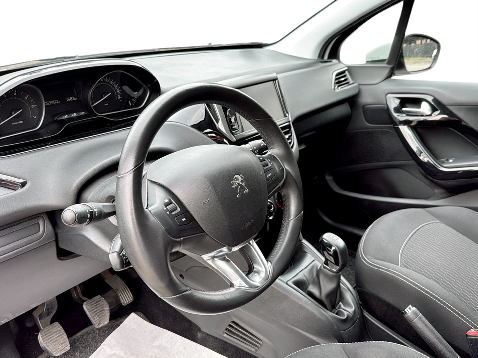PEUGEOT 208 5p 1.2 puretech Active gpl 82cv GPL usato - 5