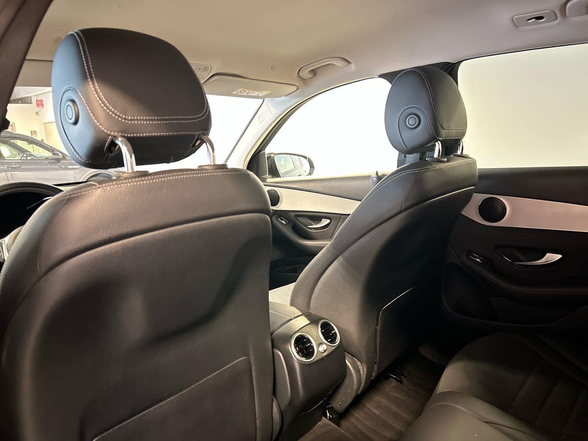Mercedes GLC GLC SUV 220 D Premium 4Matic 9G-Tronic Plus - 18