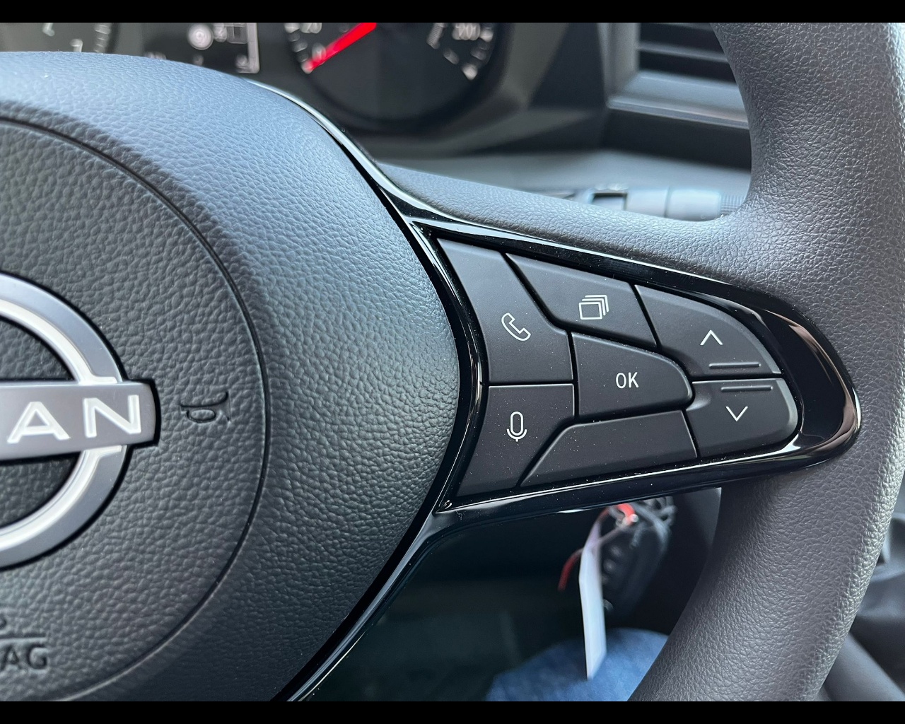 Foto NISSAN INTERSTAR CC H1L3P3 35Q 150CV EVIE MITTAS CABINA SINGOLA