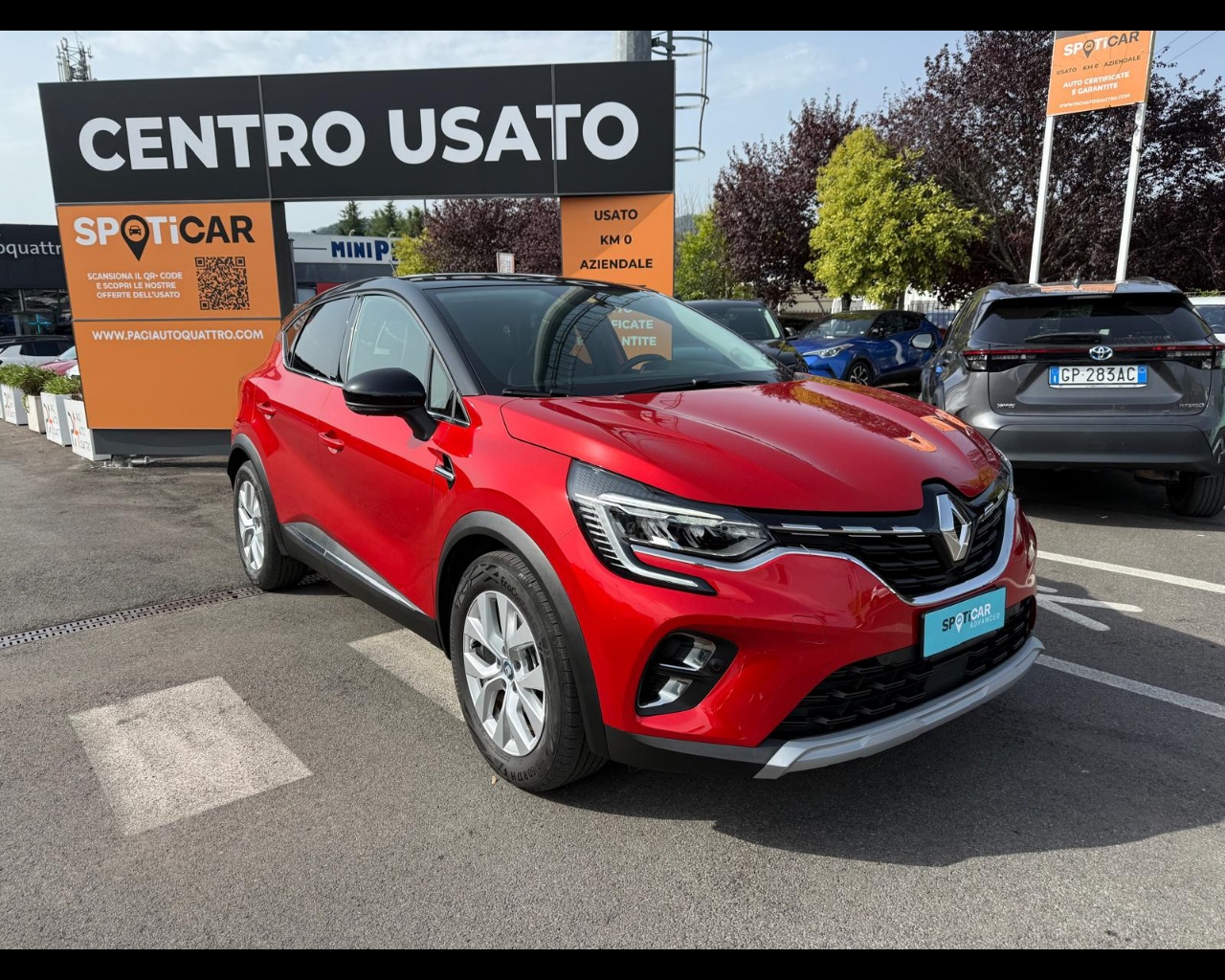 Foto RENAULT Captur 1.6 E-Tech hybrid Intens 145cv auto