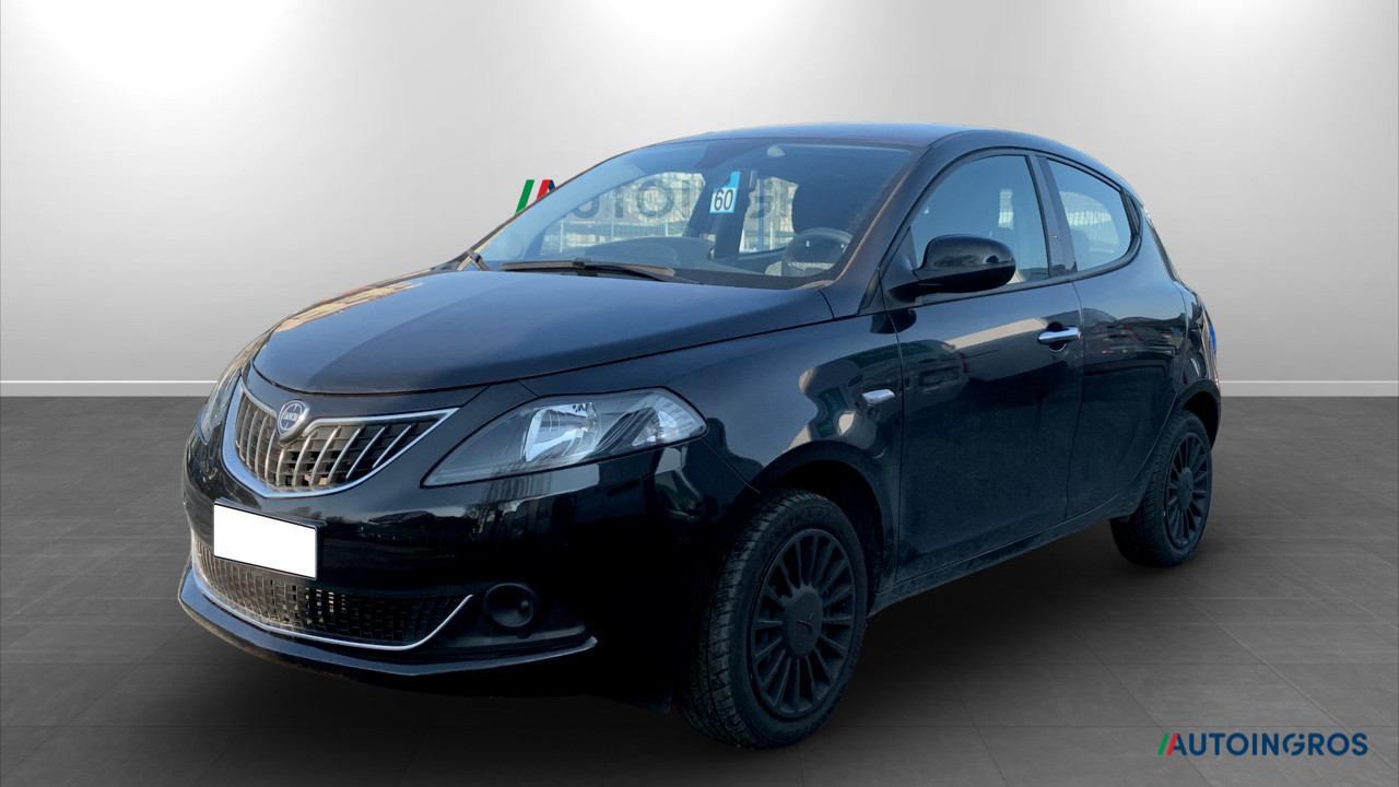 LANCIA Ypsilon Ypsilon 1.0 firefly hybrid Silver s&s 70cv