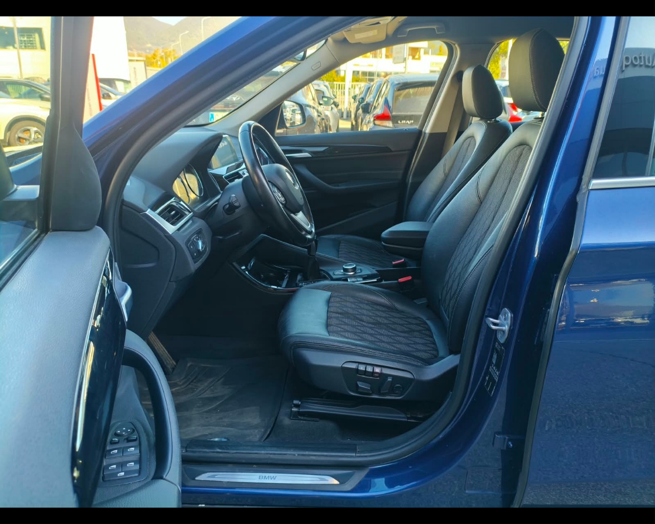 Foto BMW X1 sdrive18i xLine 140cv