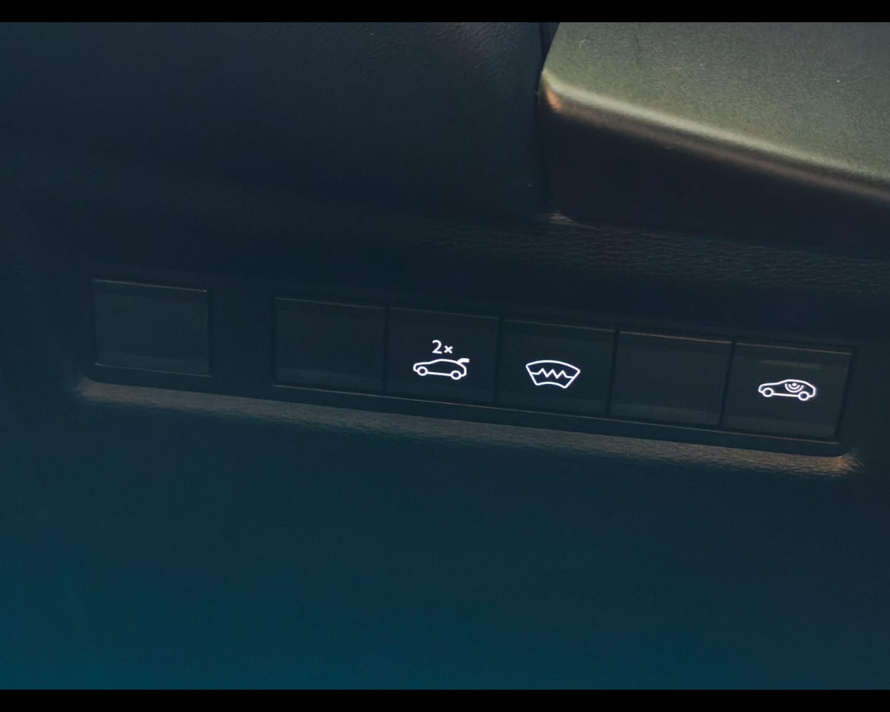 Foto JEEP New Compass E-Hybrid 465  First Edition Mhev