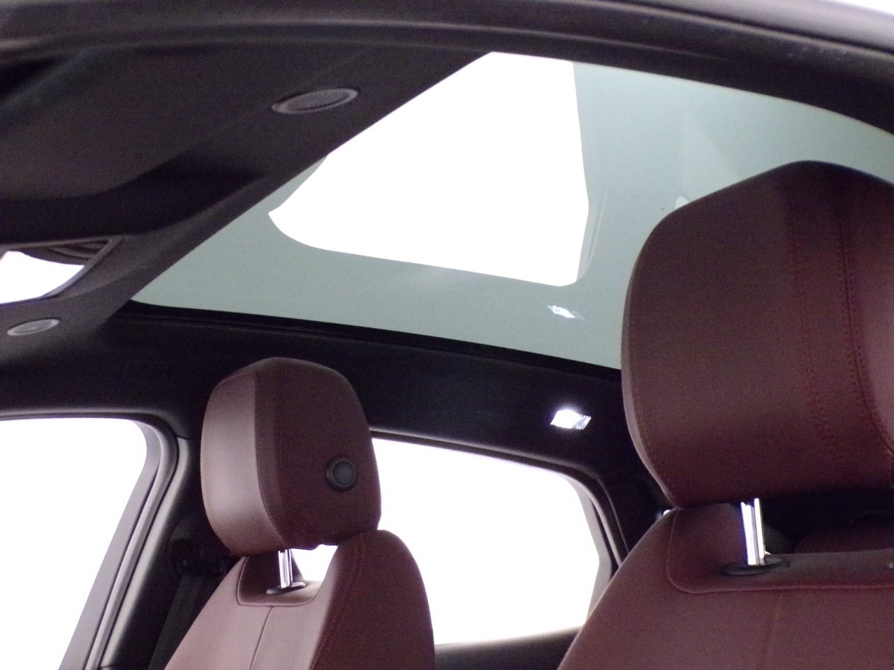 Jaguar E-Pace E-Pace 2.0 D163 R-Dynamic Black AWD Auto - 14