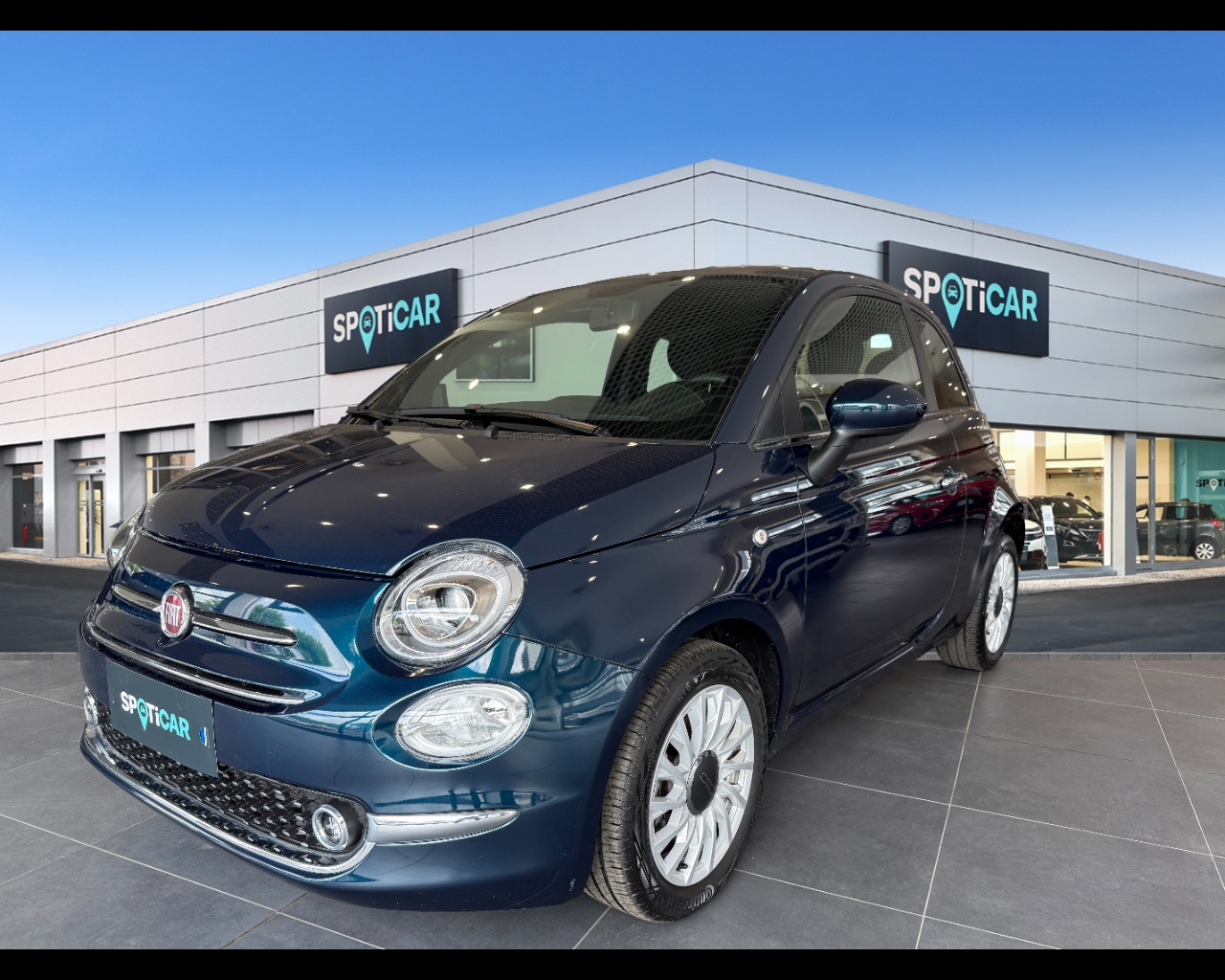 FIAT 500 500 1.0 hybrid Dolcevita 70cv Ibrido benzina Usato