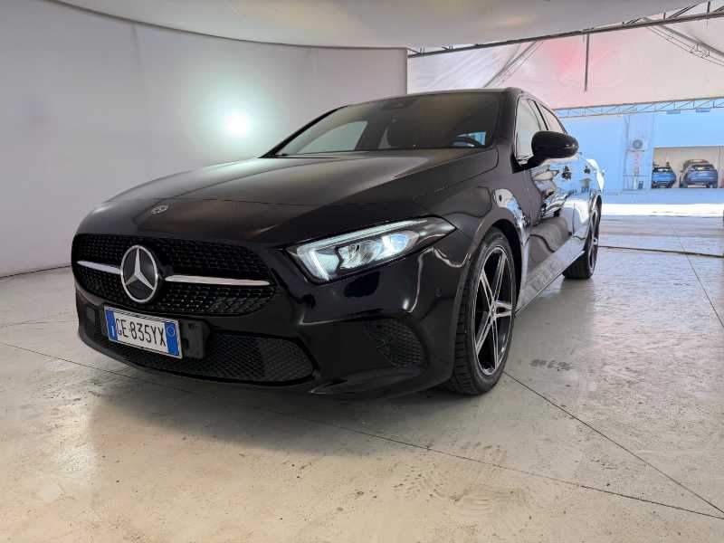 Classe A - W177 - A 200 D Sport Night Edition Auto